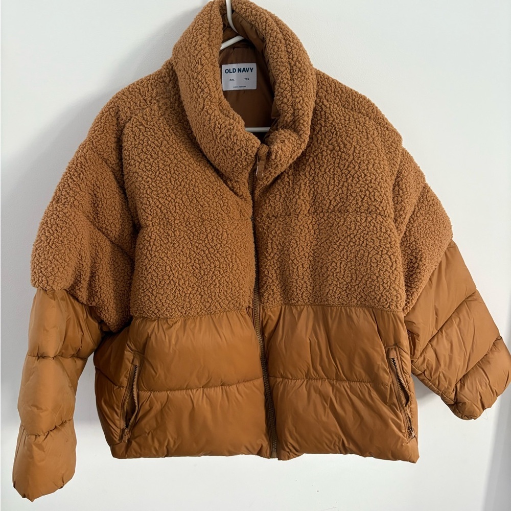 Old Navy Puffer Jacket - Picture 3 of 5
